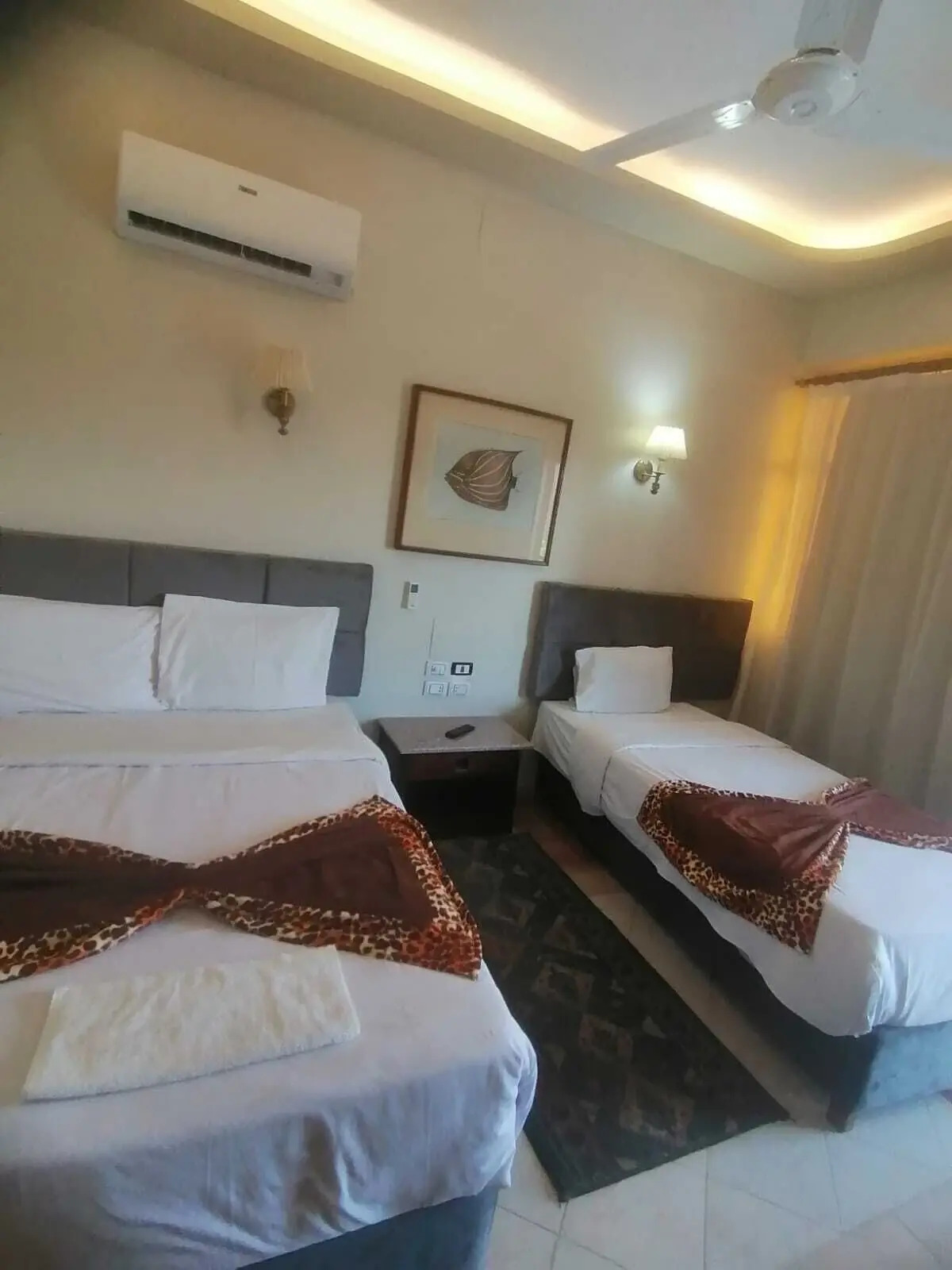 Rezeiky Hotel And Camp Luxor