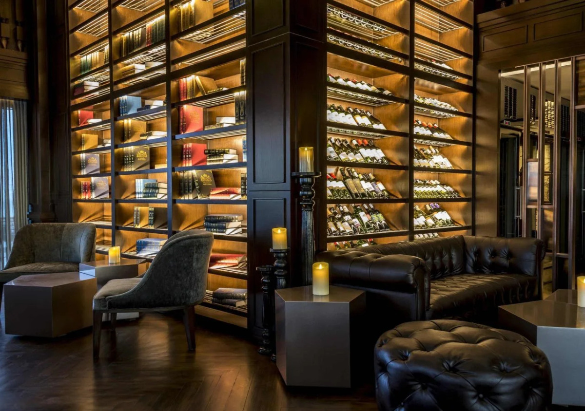 Novotel Phuket City Phokeethra Hotel