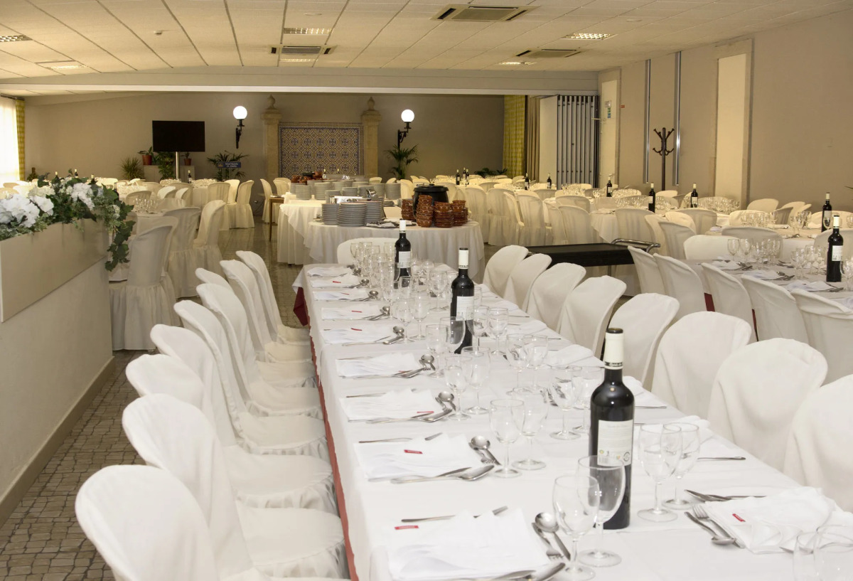 Hotel Rainha D. Amelia, Arts & Leisure