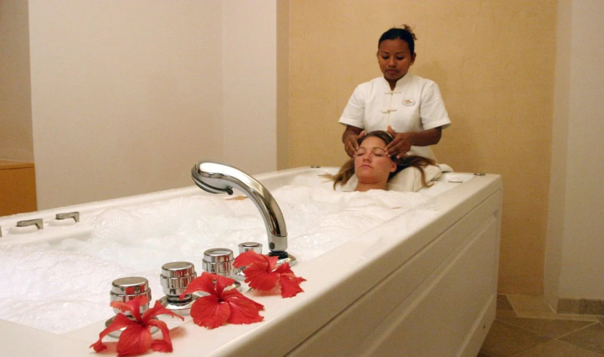 Golden Parnassus Resort & Spa All Inclusive