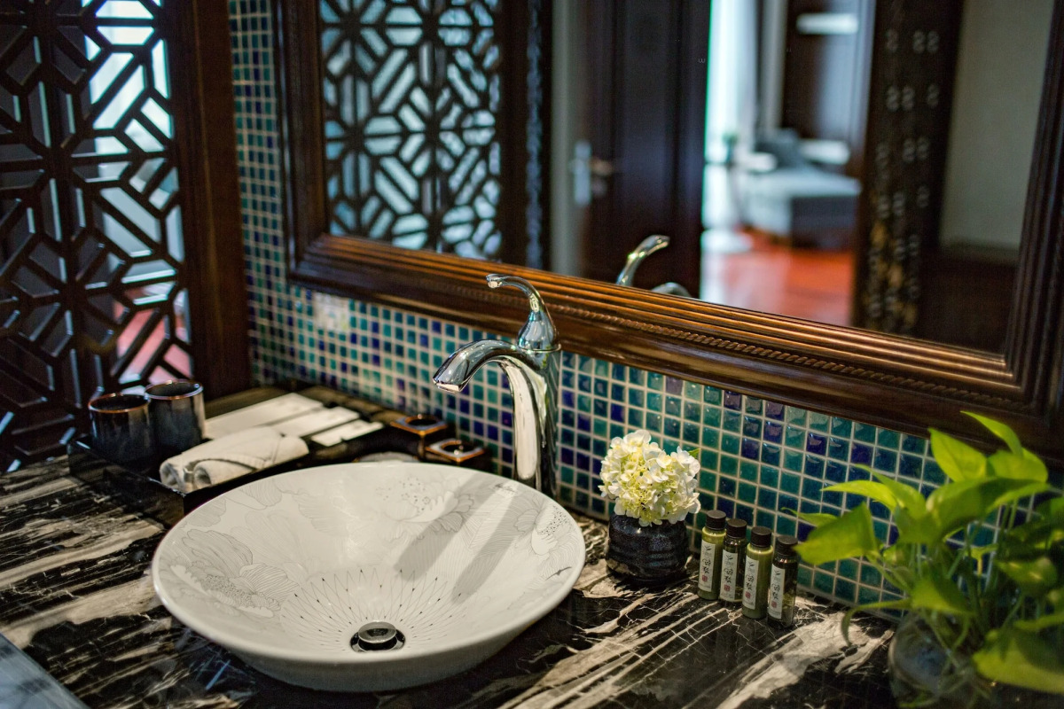 Ninh Binh Hidden Charm Hotel & Resort