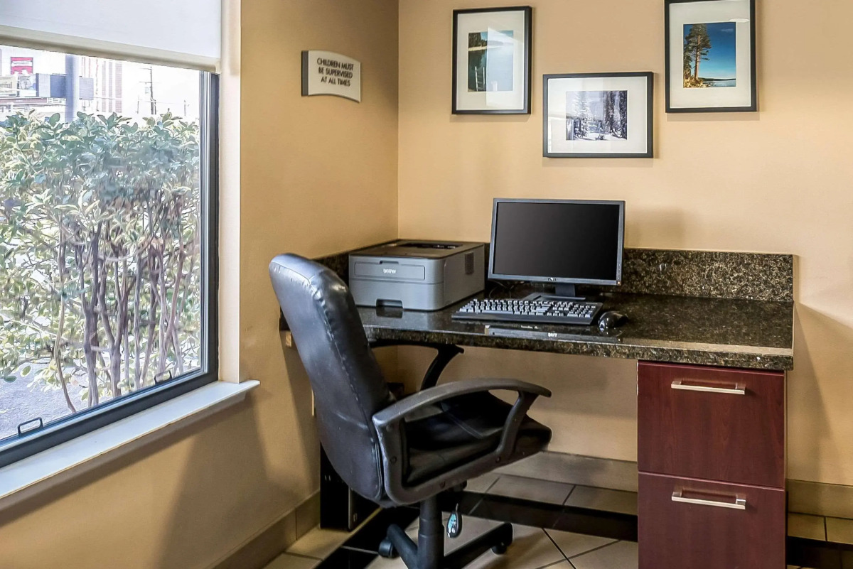 Quality Inn & Suites