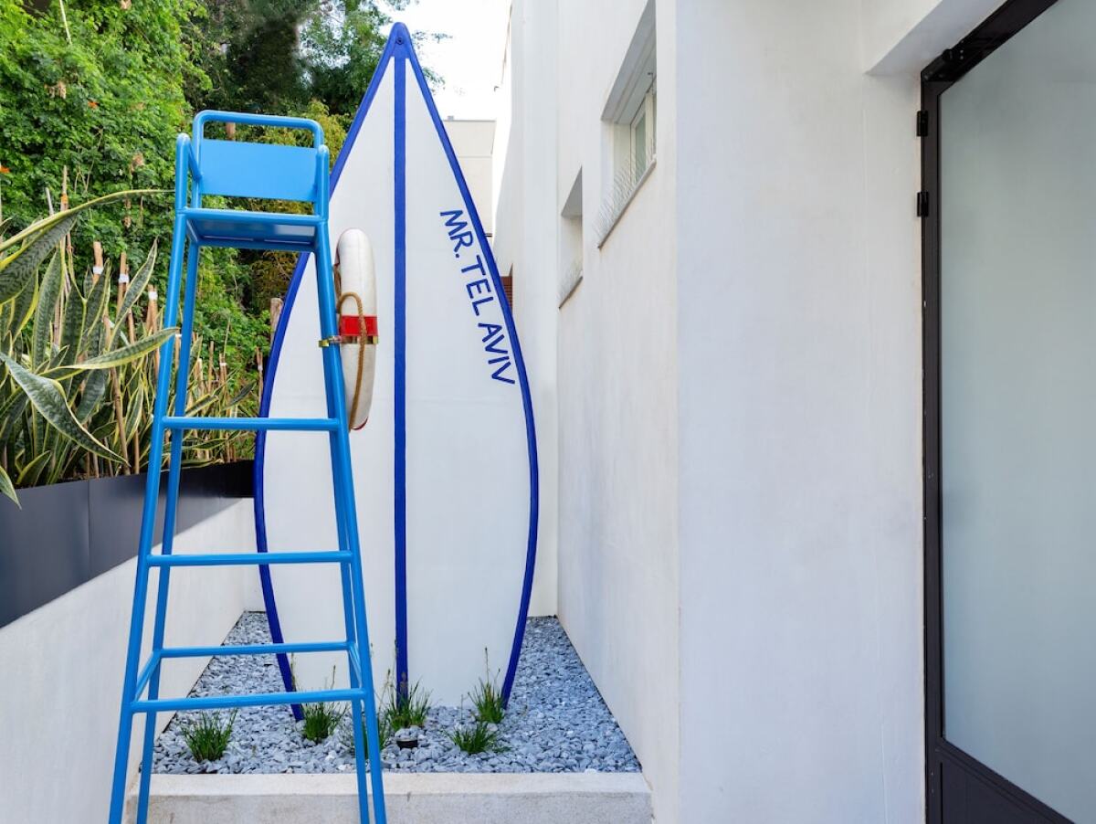 Mr. Ben Yehuda - By TLV2GO