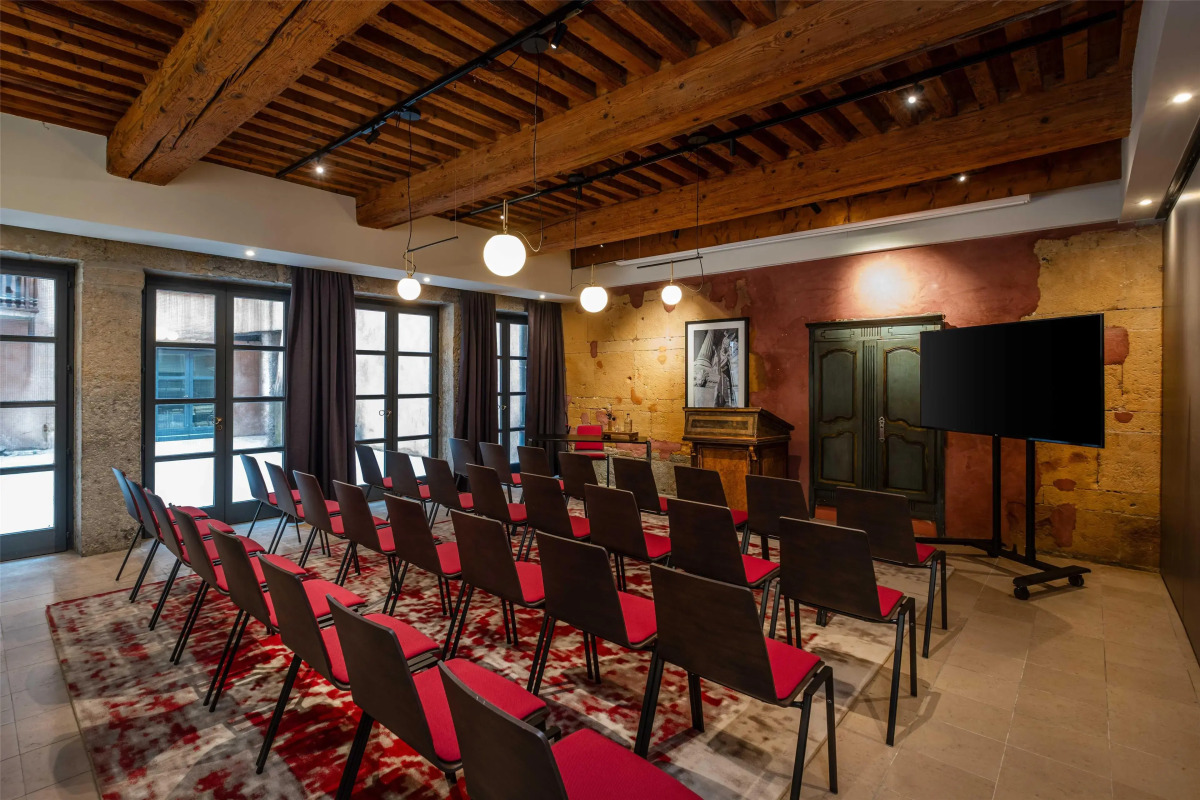 Cour des Loges Lyon, A Radisson Collection Hotel