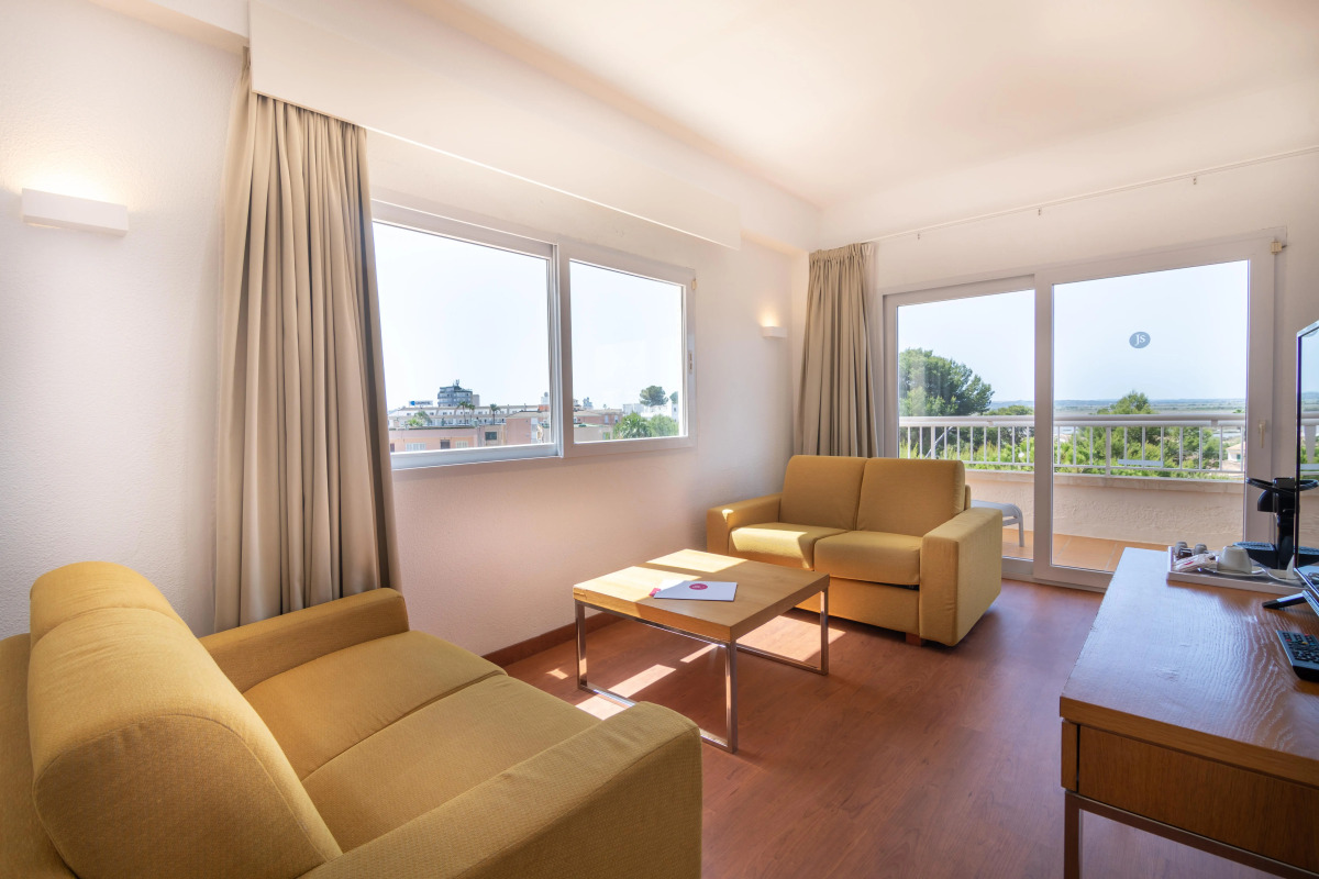 Отель JS Alcudi Mar