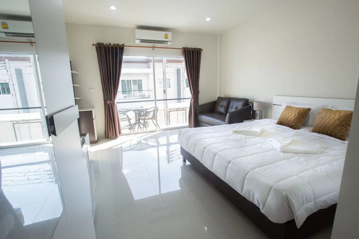 Le Fay Airport Residence