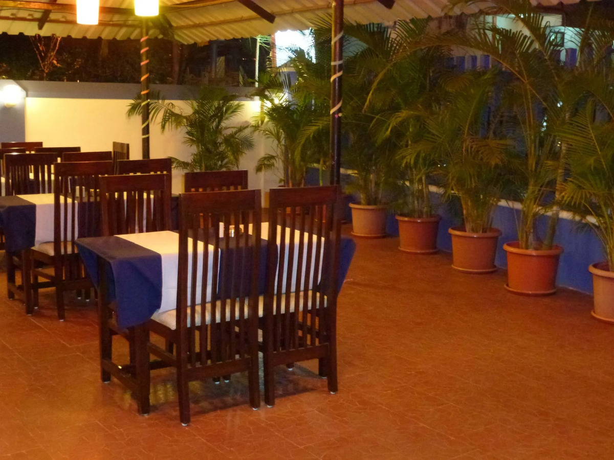 Mayflower Beach Resort