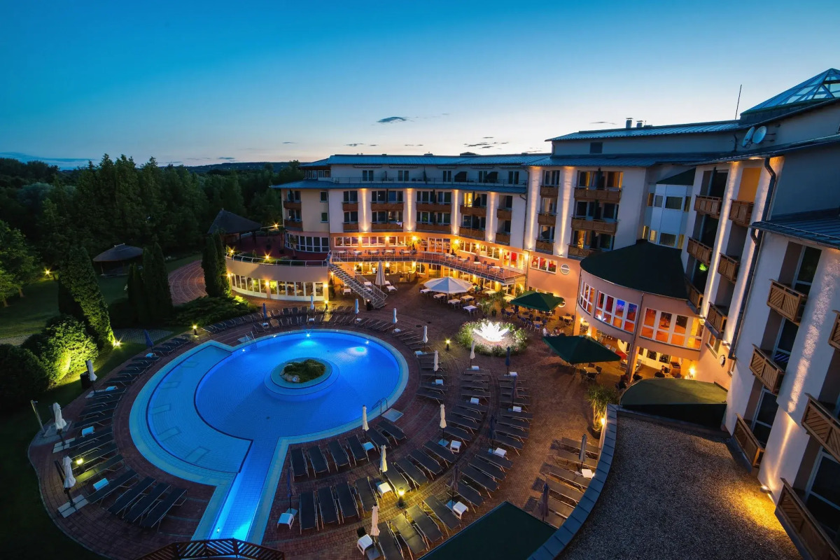 Lotus Therme Hotel & Spa