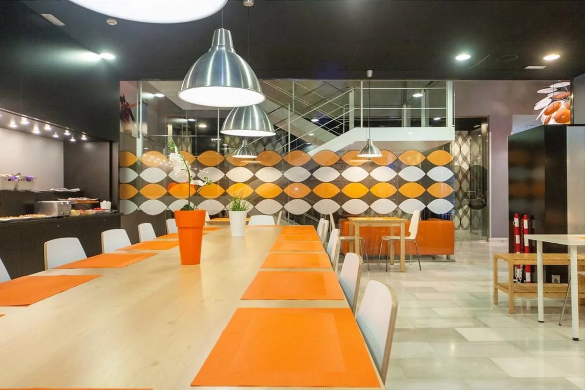 Отель Barna House Hotel