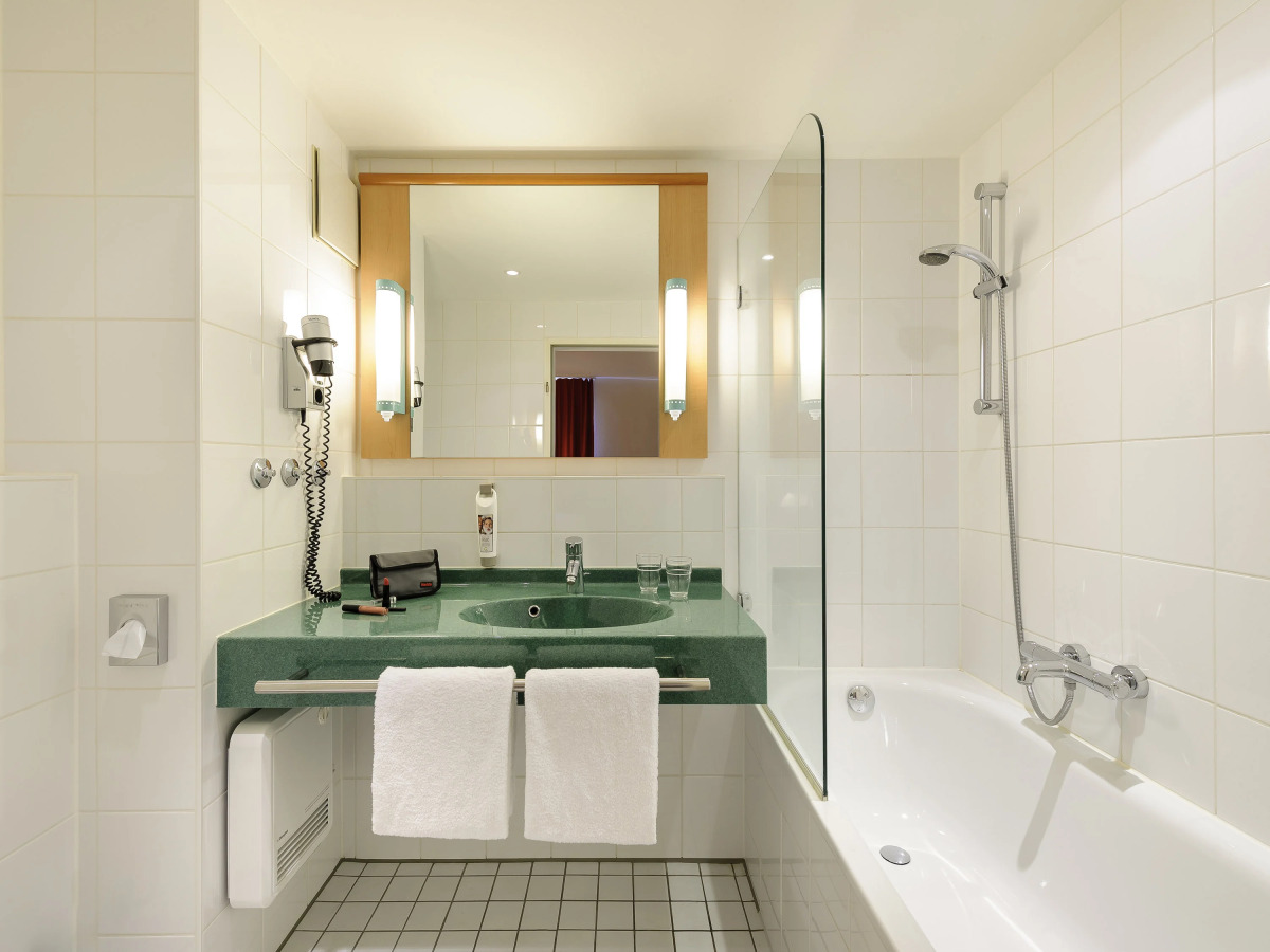 Отель B&B Hotel Aachen-Hbf