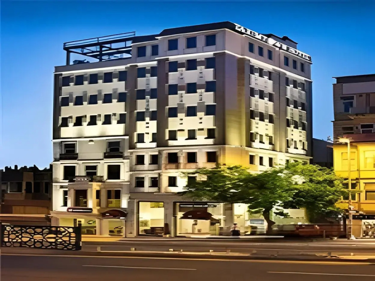 Taximtown Hotel