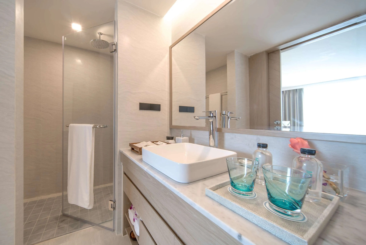 Отель Wyndham La Vita Rawai Phuket