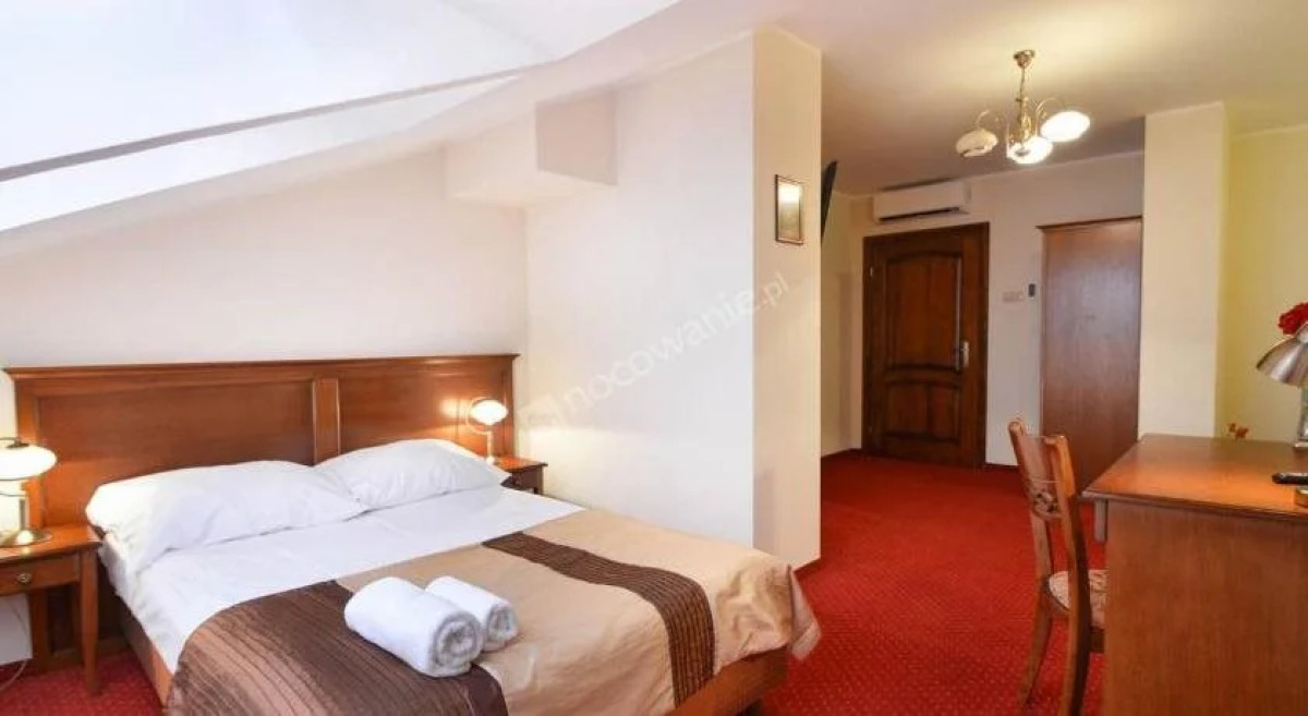 Dworek Vesaria Hotel