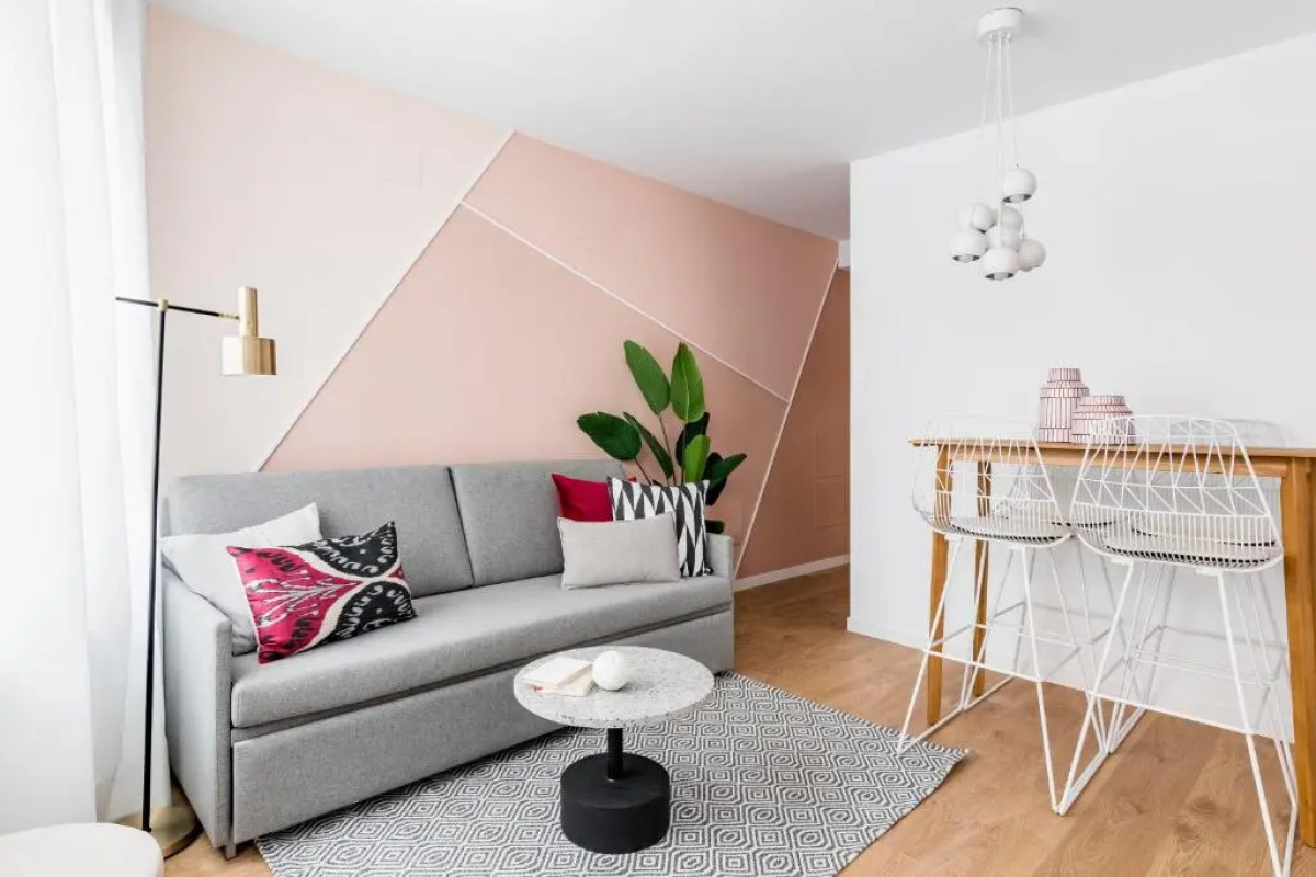 Color Apartments by Olala Homes