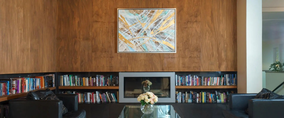 Kiwi International Hotel