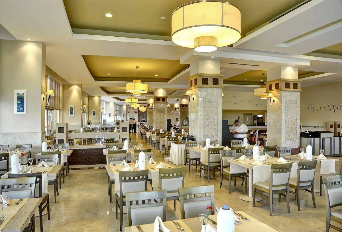 Отель Miracle Resort - All Inclusive