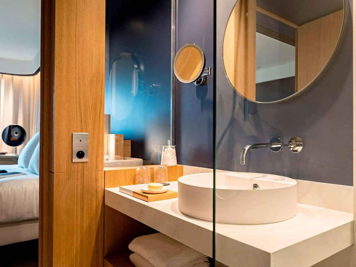 First Hotel Paris Tour Eiffel