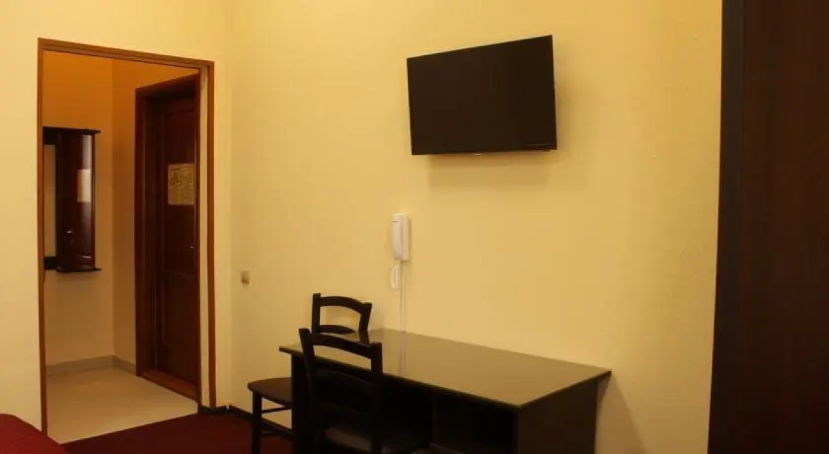 Отель Атлас