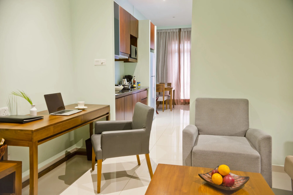 Ocean Edge Suites & Hotel Colombo