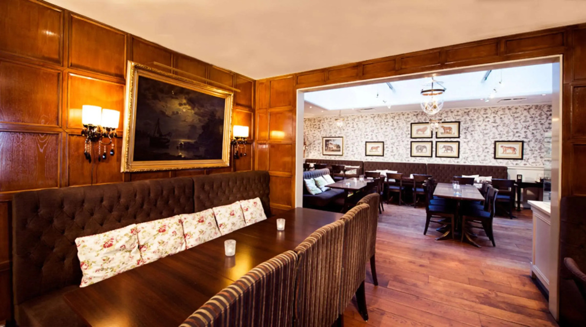 Home Hotel Bastion - Dinner included