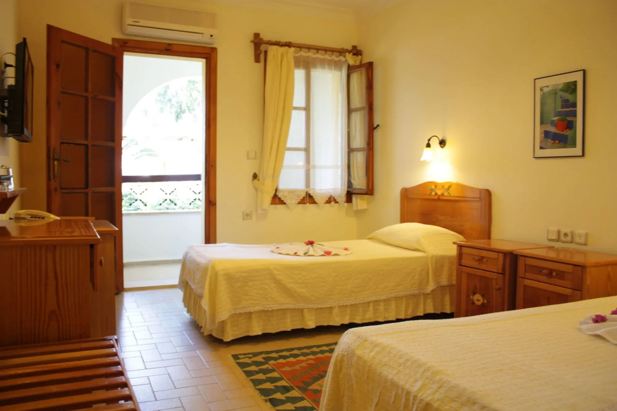 Toloman Hotel Bitez Beach