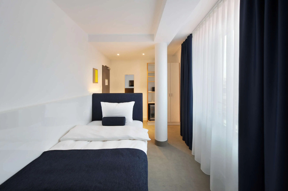 Bayer 89 Vi Vadi Hotel