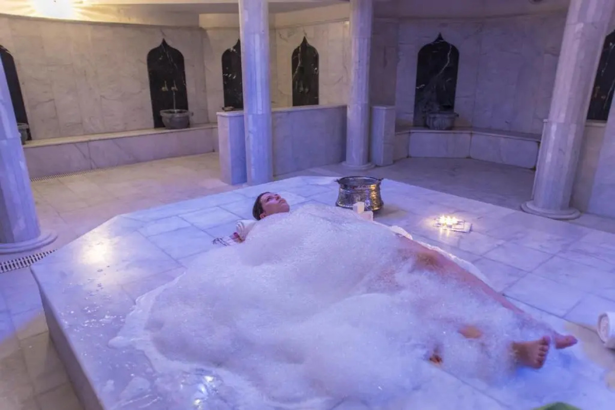 Le Bleu Hotel & Resort