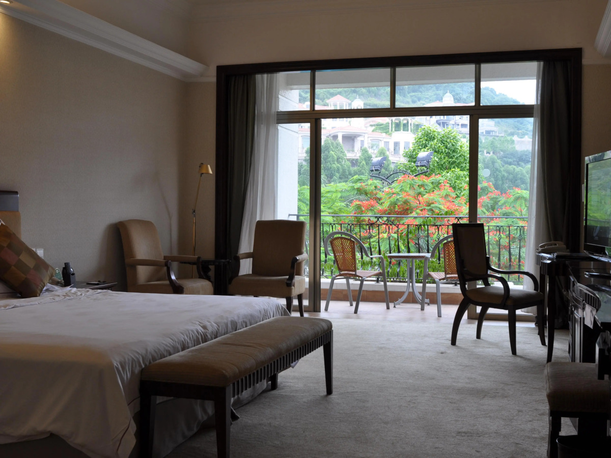 Guangzhou Phoenix City Hotel