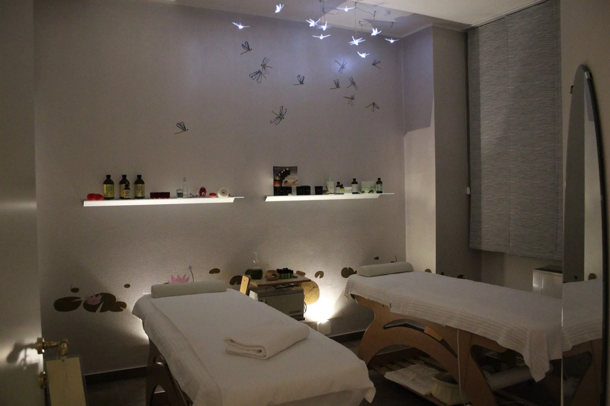 Отель Sovrana & Re Aqva SPA