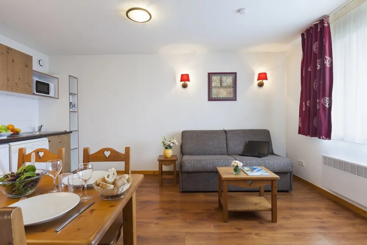 Garden & City Evian Lugrin