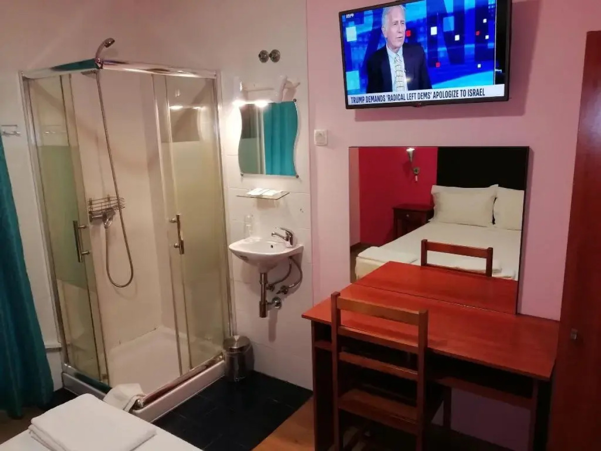 Pensao Residencial Camoes