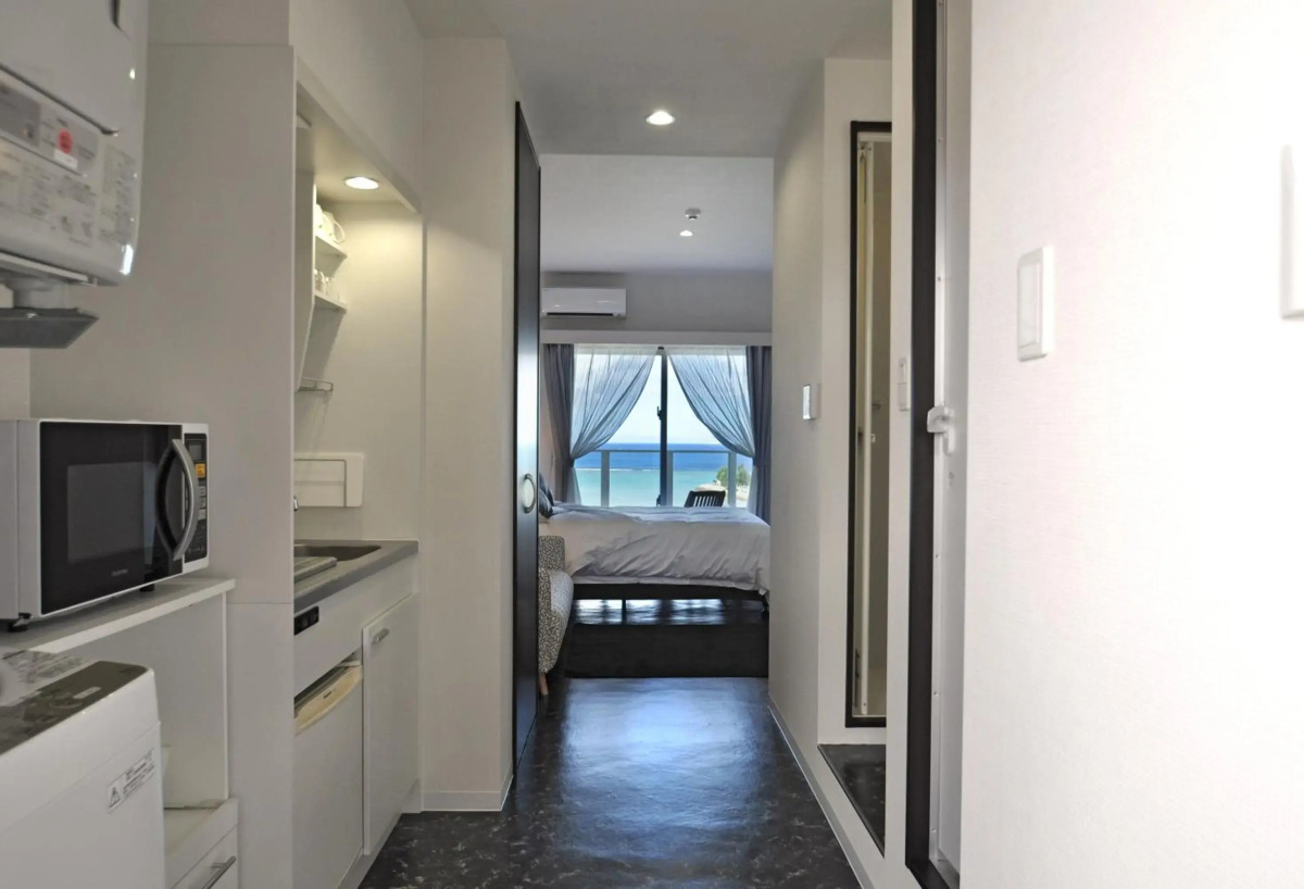 Beach Front Tower MIHAMA byDSH