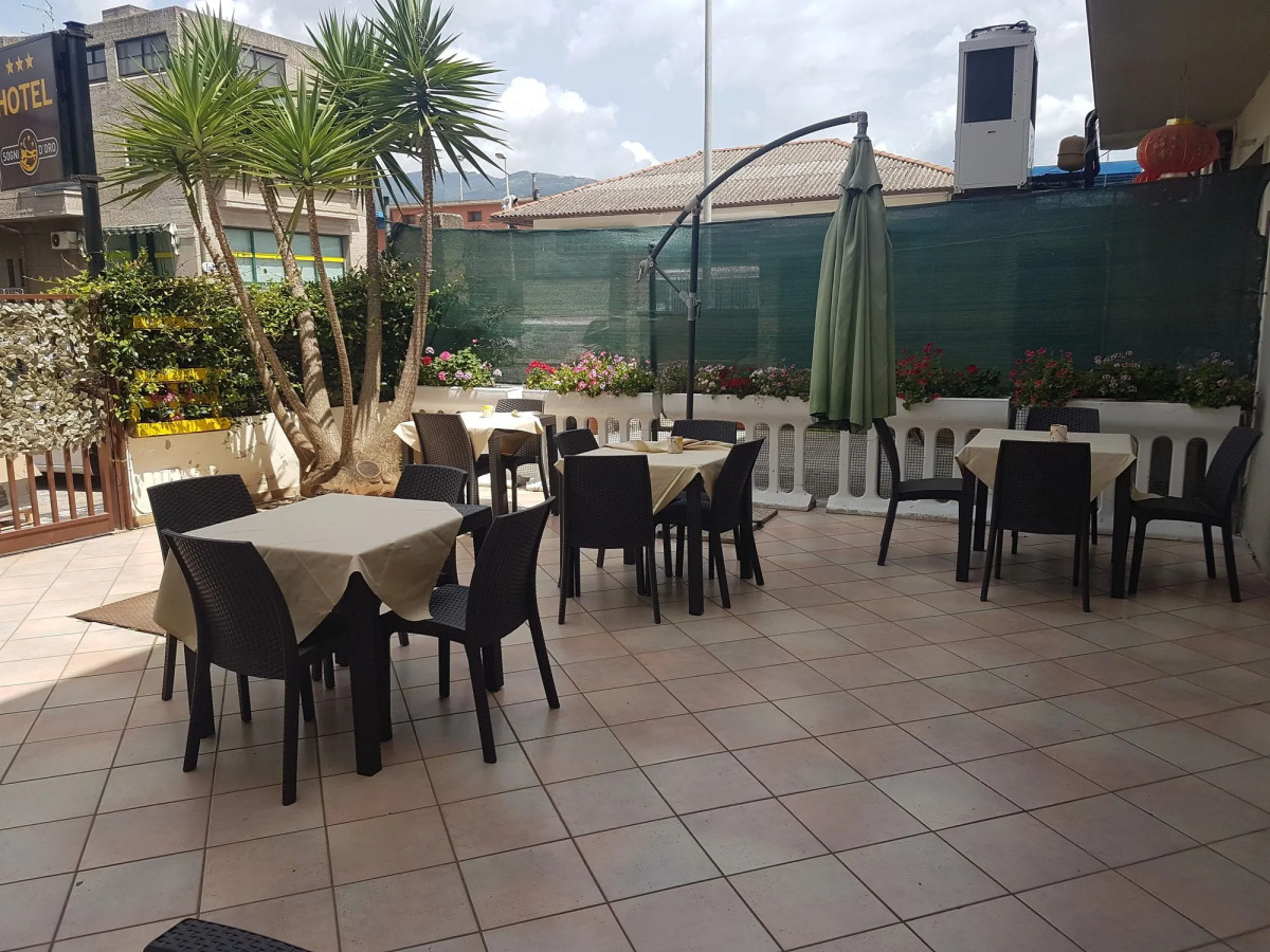 Hotel Sogni D'Oro Airport