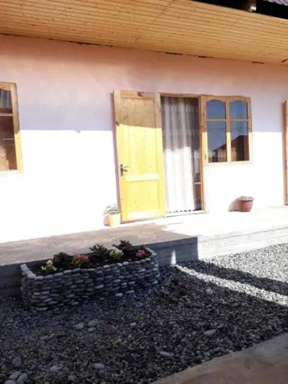 Chernoe More Guest House