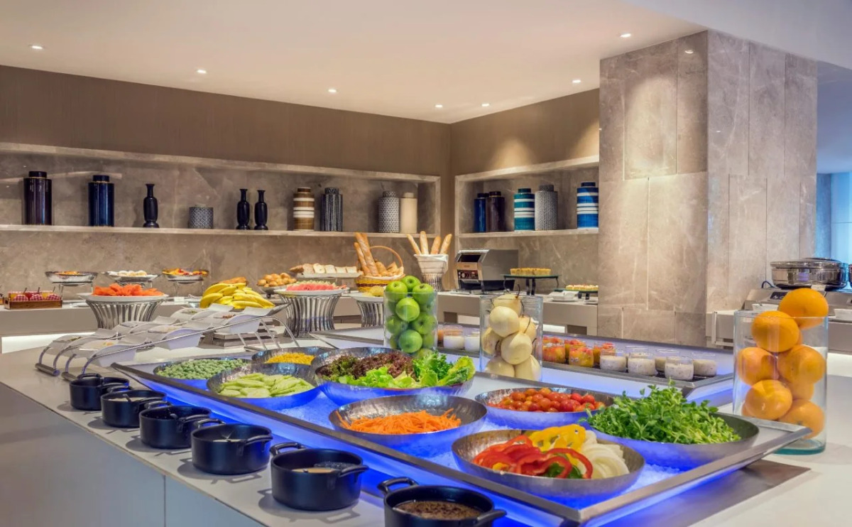 Novotel Phuket City Phokeethra Hotel