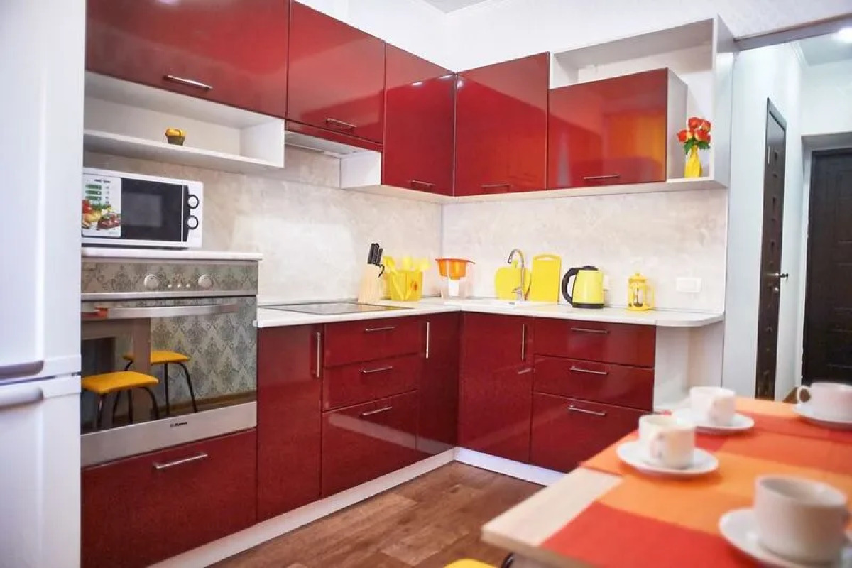 Апартаменты Пять Звезд  на пр-те Ленина, д. 135/2