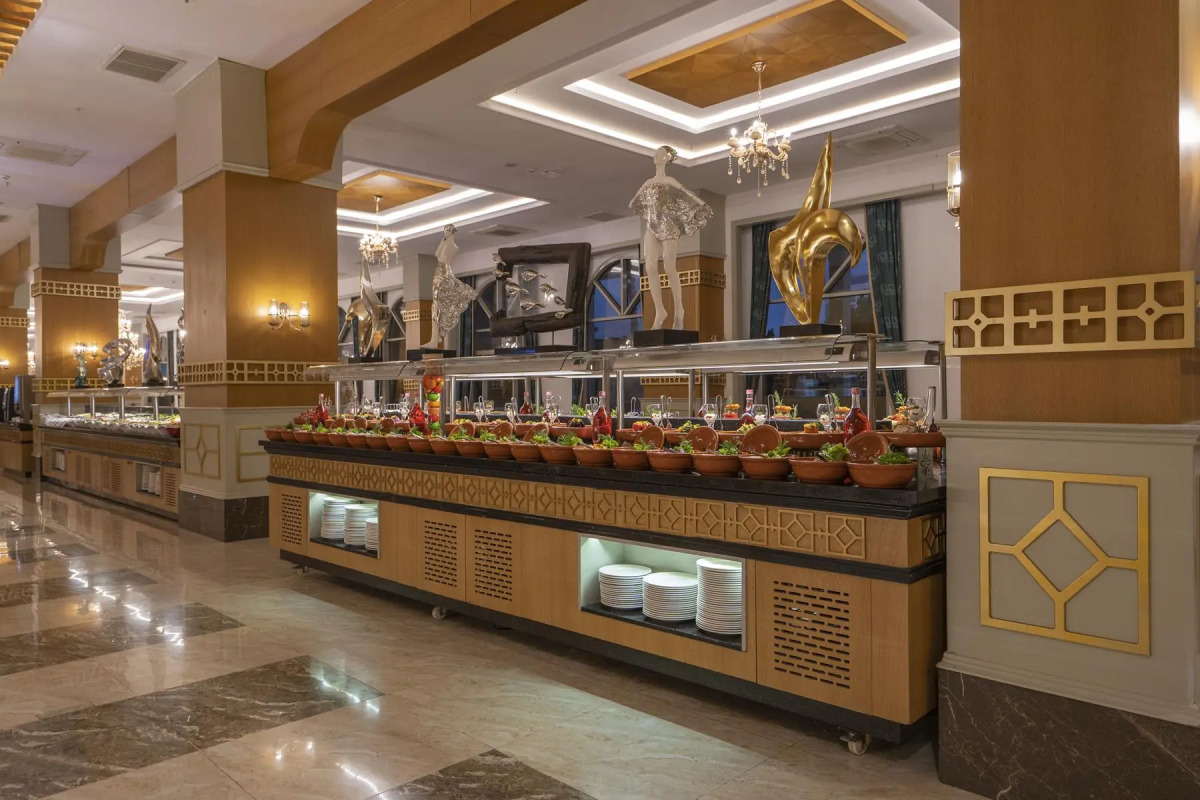 J'adore Deluxe Hotel & Spa