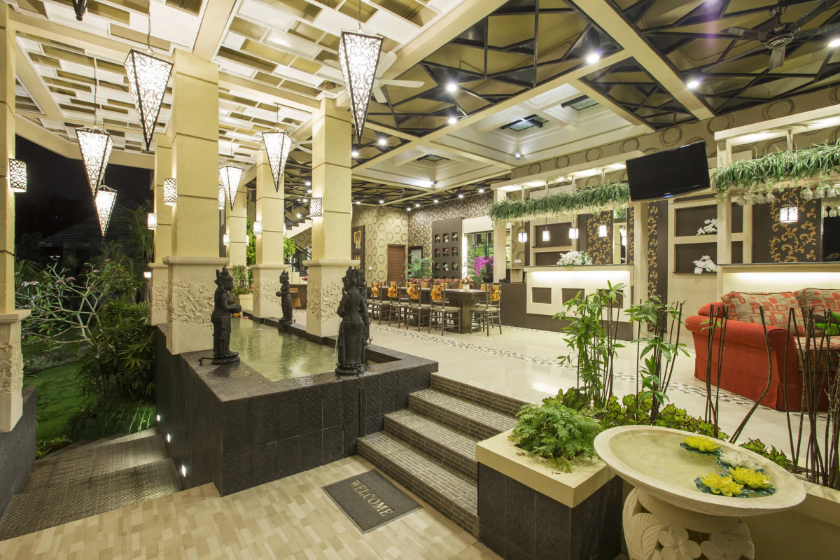 Flamingo Dewata Suite