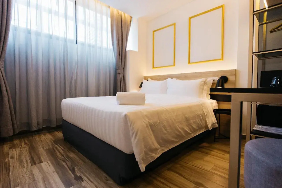 Santa Grand Hotel Central Market