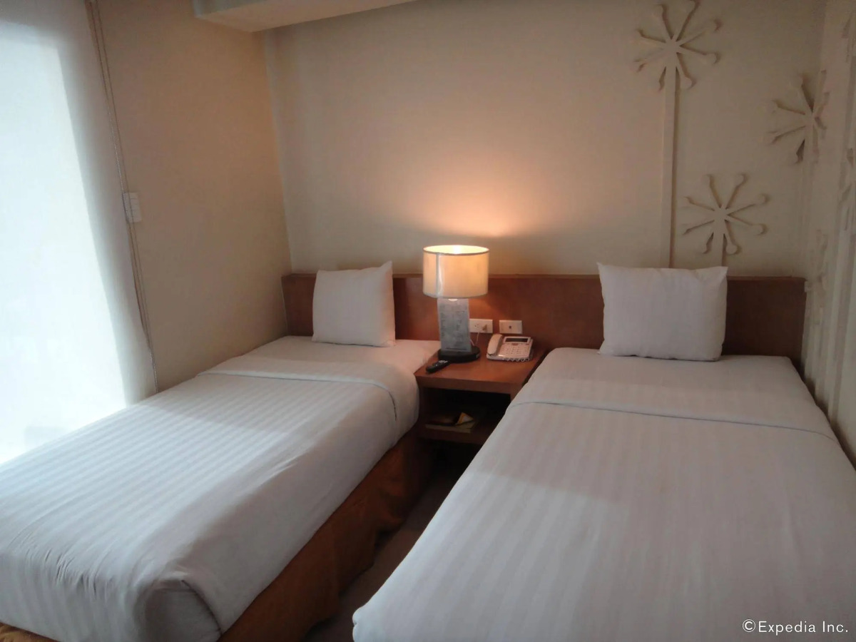 City Suites Ramos Tower