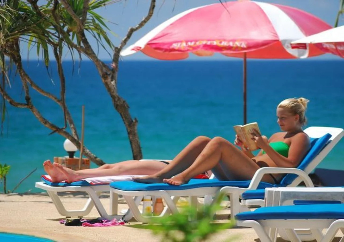 Lanta Nice Beach Resort