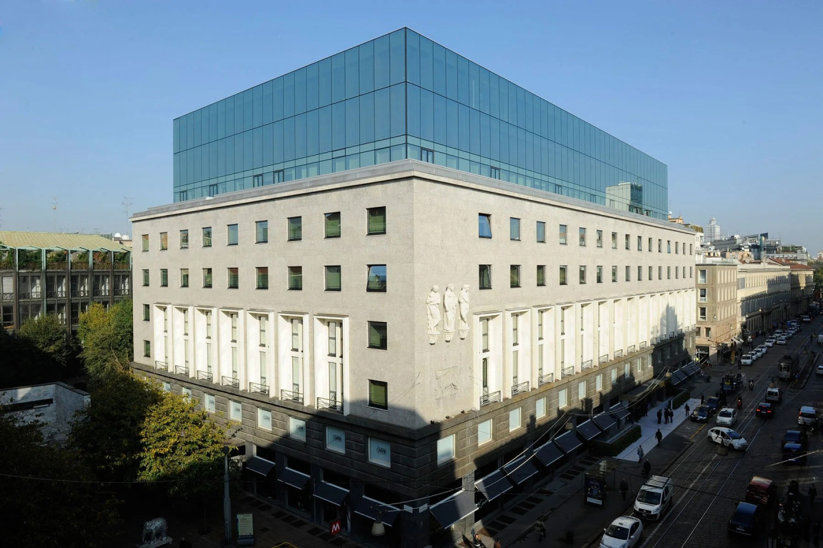 Отель Armani Hotel Milano