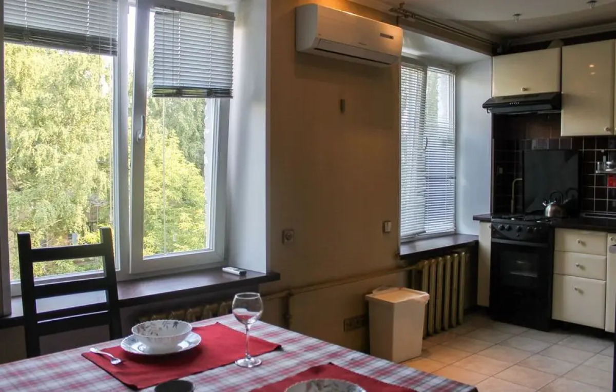 Moment House (Момент Хаус) на улице Жуковского