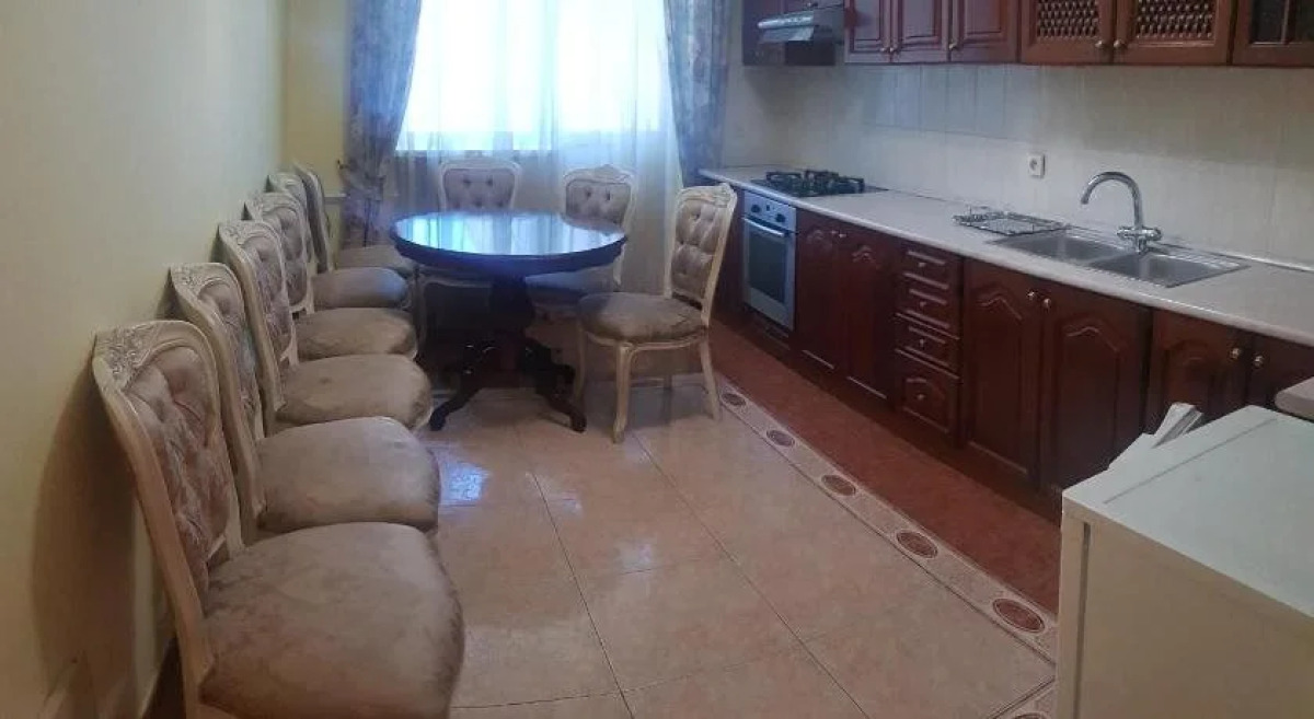 Paradise на Ленина