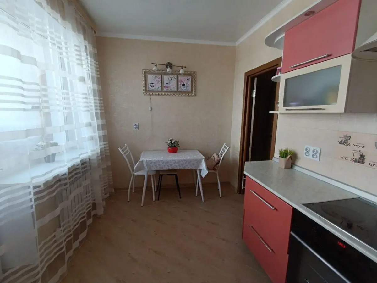 Две Подушки на проспекте Станке Димитрова 67 корпус 5