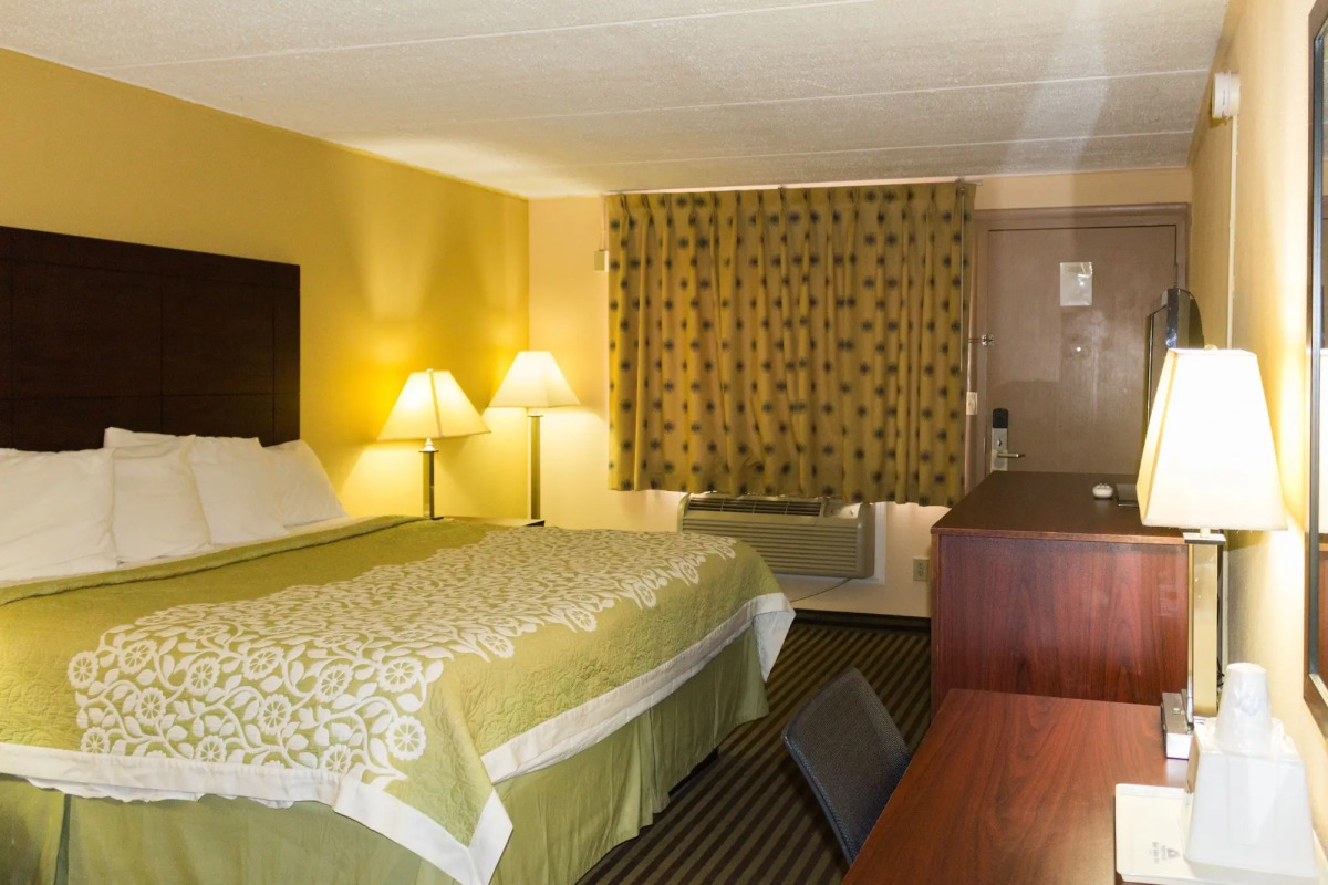 Americas Best Value Inn at Central Valley-Woodbury