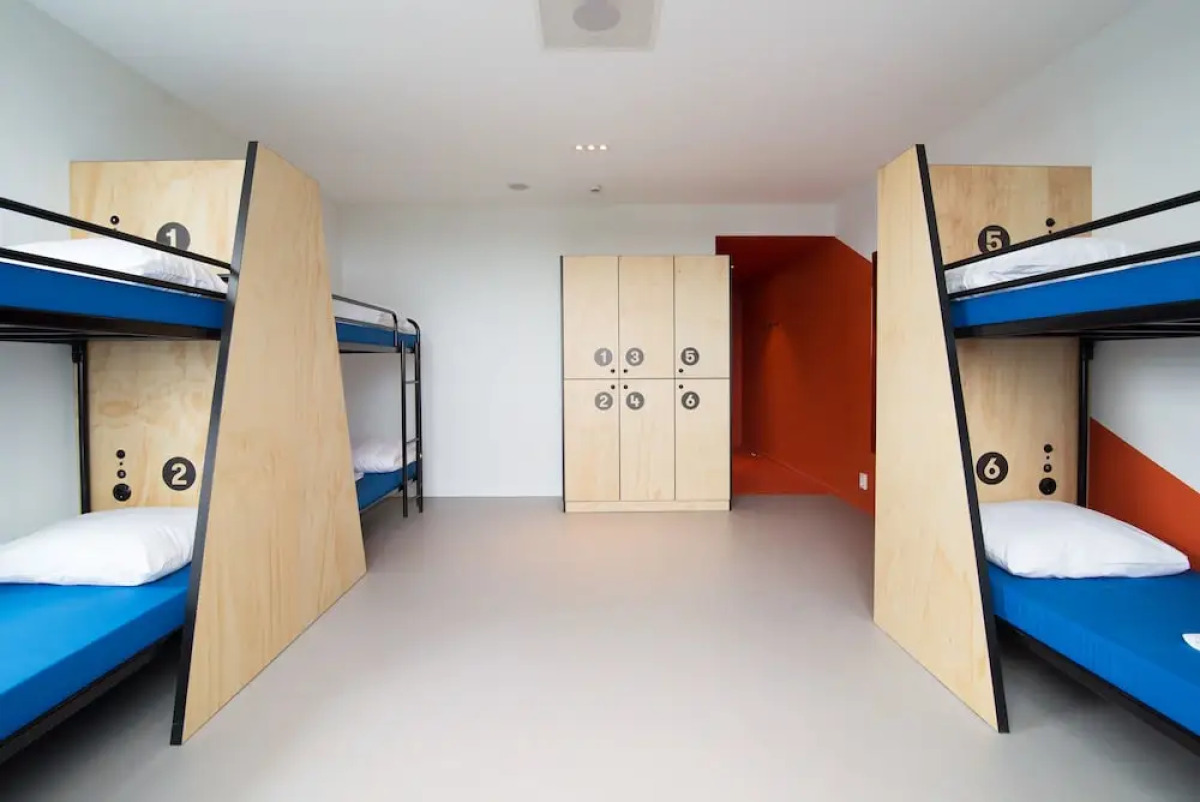 Via Amsterdam - Hostel