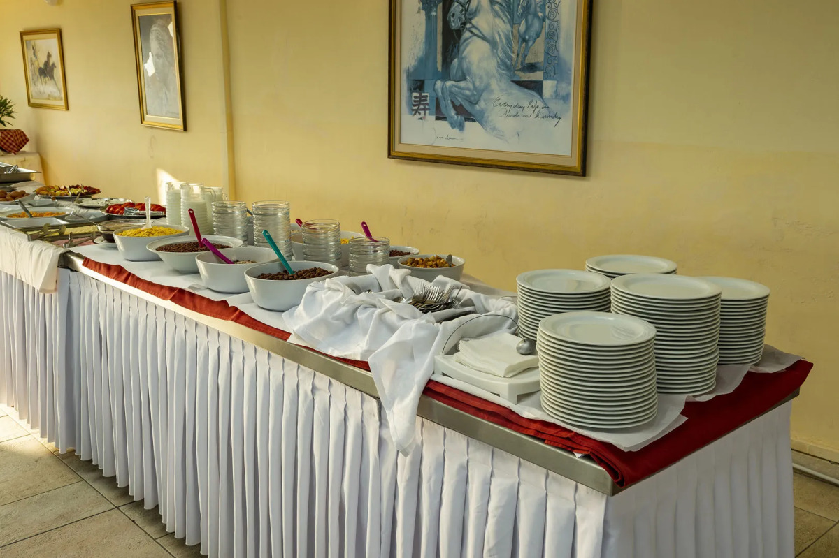 Dolphin Resort Hotel & Conference