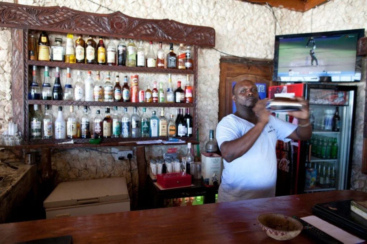 Coral Rocks Hotel & Restaurant