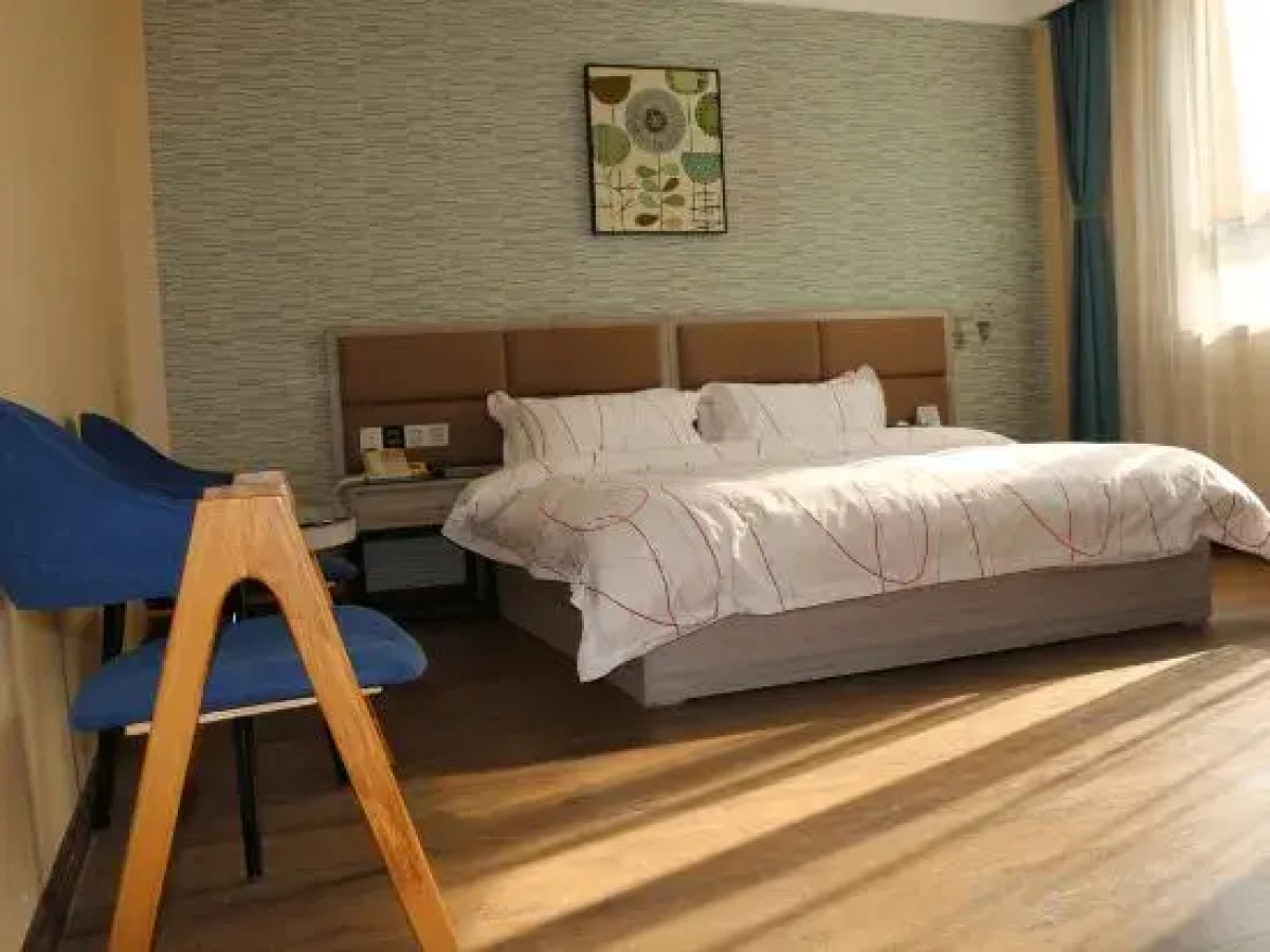 Tiange Theme Hotel (Jianzhong Branch)